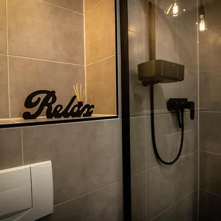 Stayfine - Smartes Design Am Uni Campus Хемниц