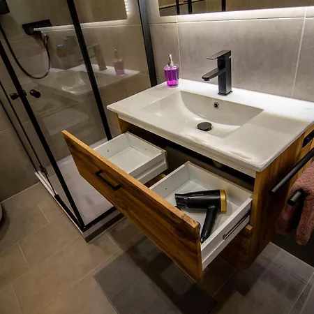 Stayfine - Smartes Design Am Uni Campus * Хемниц